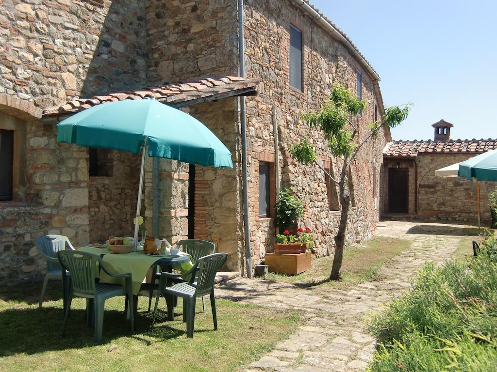 Agriturismo Il Torrione Lecchi ภายนอก รูปภาพ