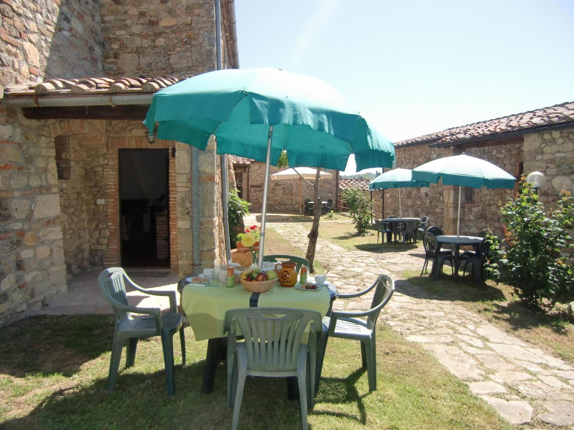 Agriturismo Il Torrione Lecchi ภายนอก รูปภาพ